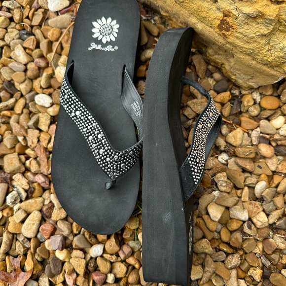 Yellow Box Black Studded Women's Wedge Sandals - Picture 3 of 6